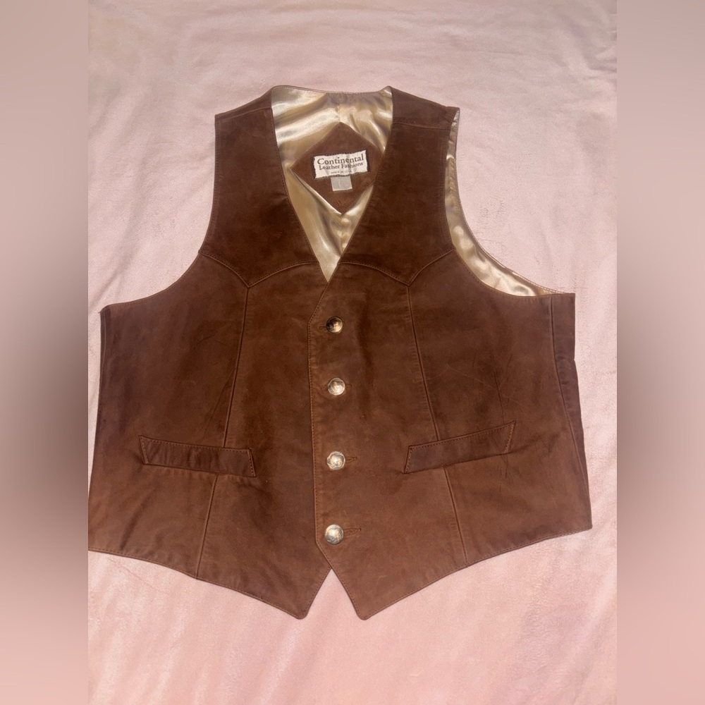 continental leather fashions Men’s size 46 leather vest